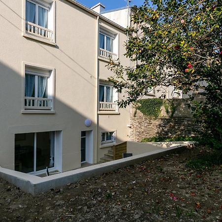 La Belle Poule: Spacious Room with Private Bath and Shared Living Brest Exterior photo